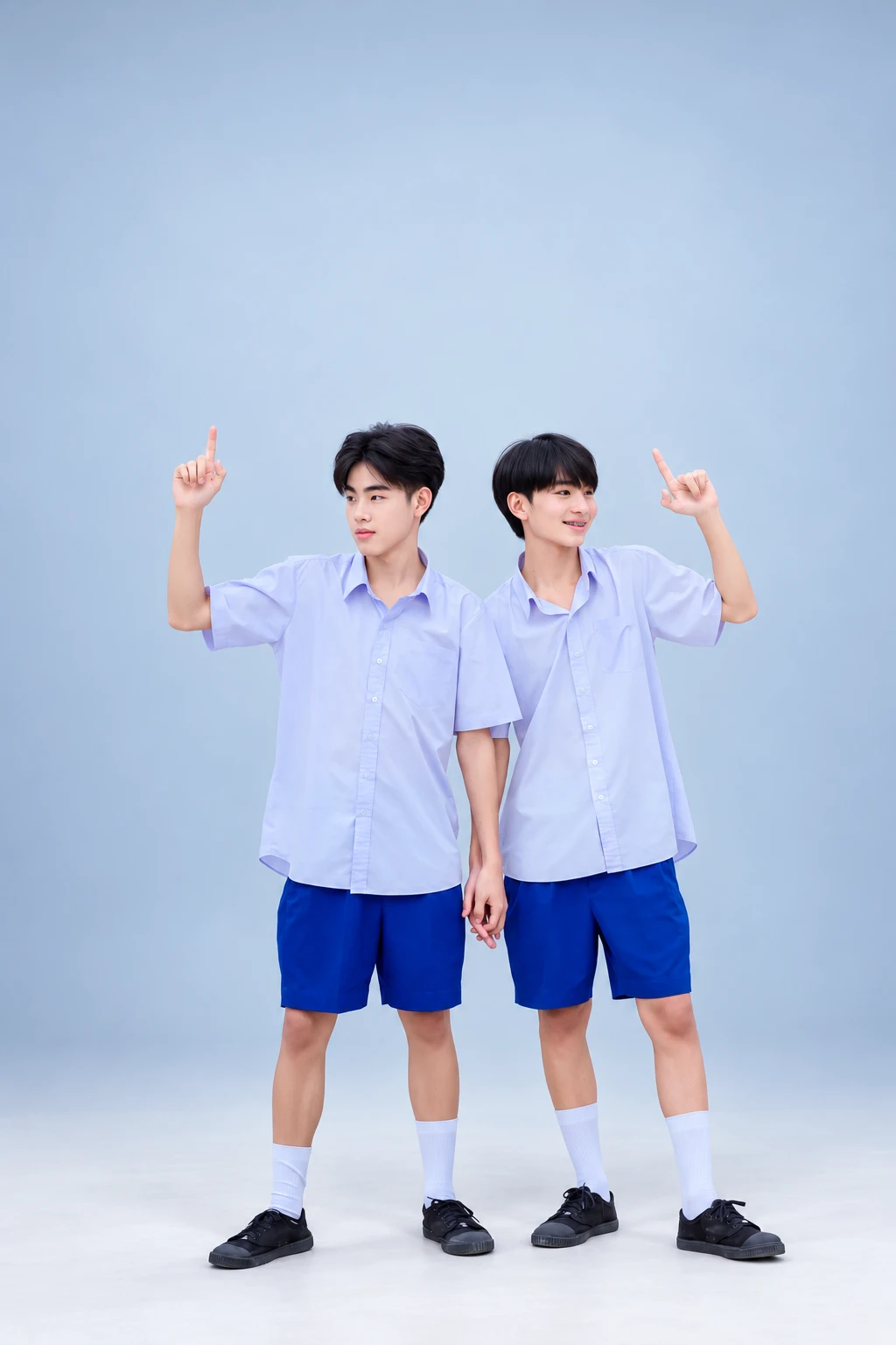 BIBLE และ KIW ยืนคู่กัน